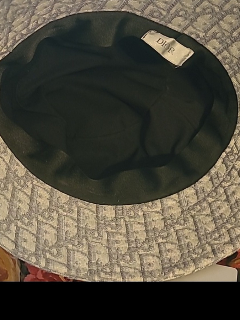 HAT Beutiful  D I O R - Picture 3 of 4